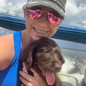 Meet your Posher, Abby